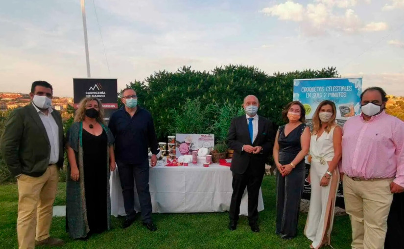 Gran acogida de nuestra carne en la inauguración de ESTRELLAS DE LA MANCHA (Toledo)