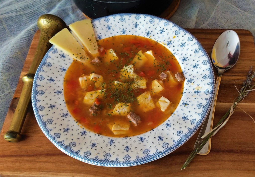 receta sopa con ternera