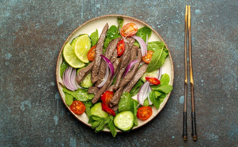 Cenas frescas y rápidas para junio: 4 ideas de carne para disfrutar sin calor