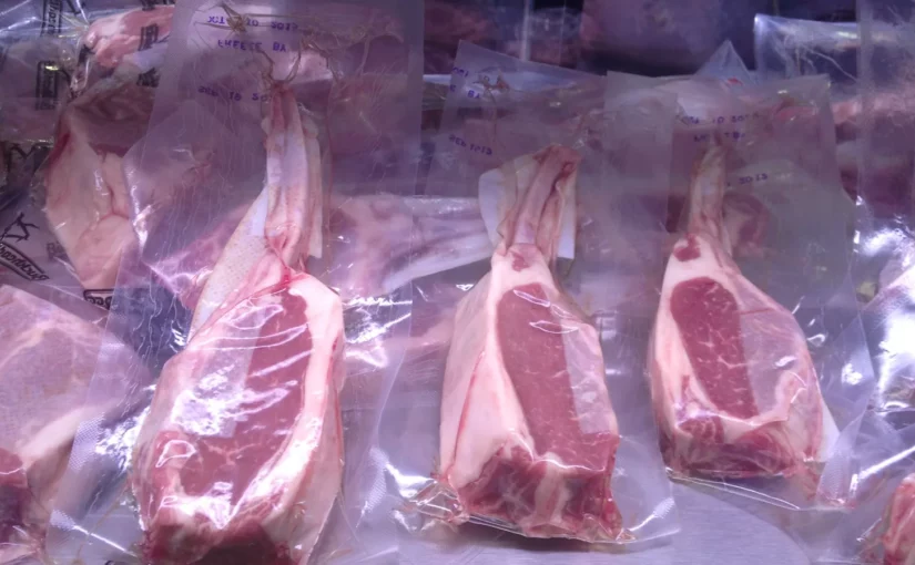 Cuánto dura la carne en la nevera: picada, filetes y vacío